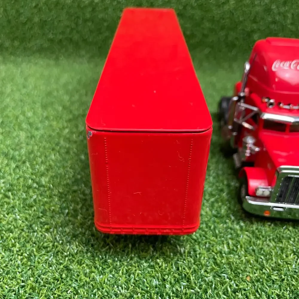 Vintage Matchbox Ultra Peterbilt 359 Tis the Season for Coca-Cola Diecast